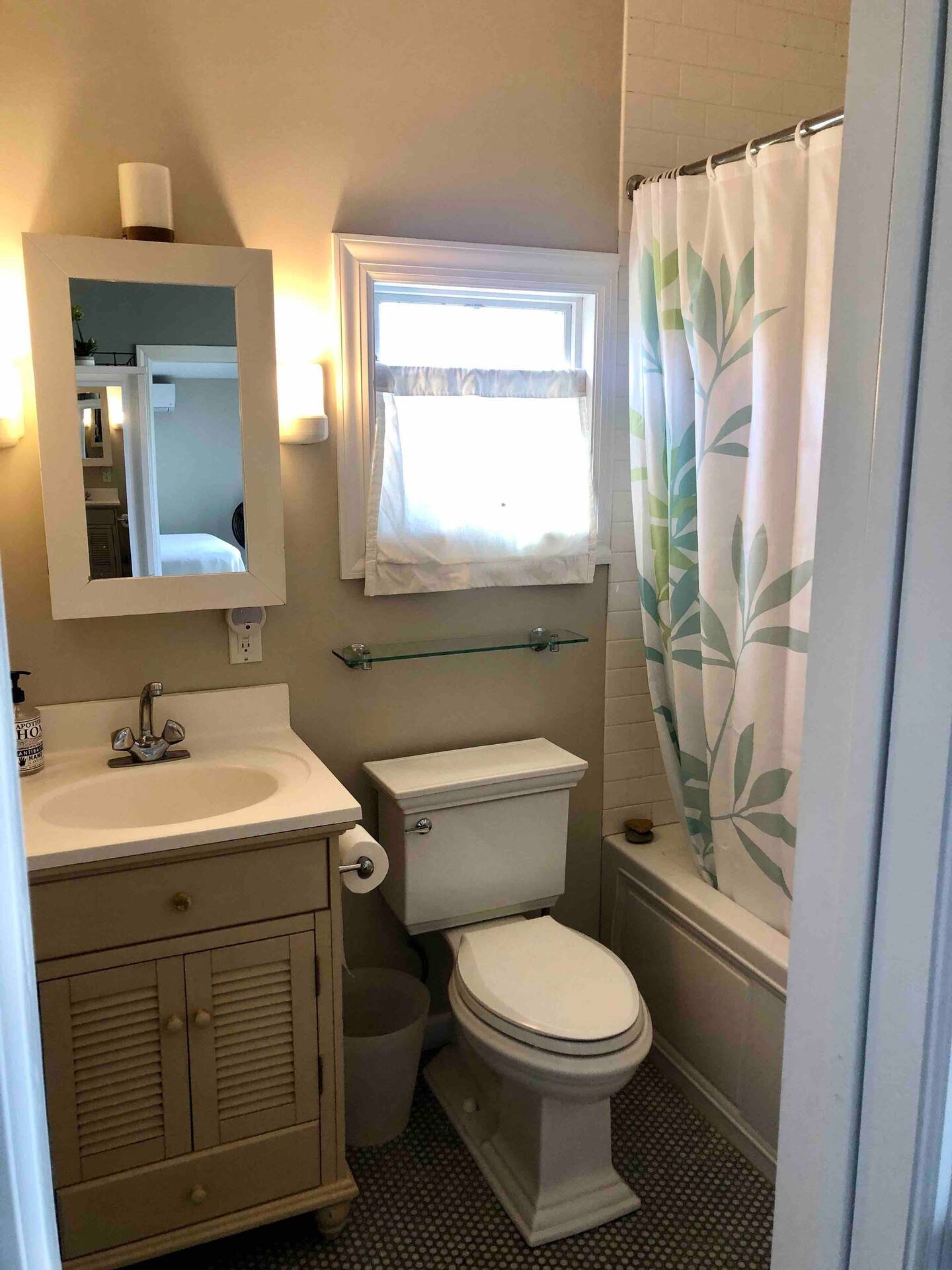 Roosevelt Cottage